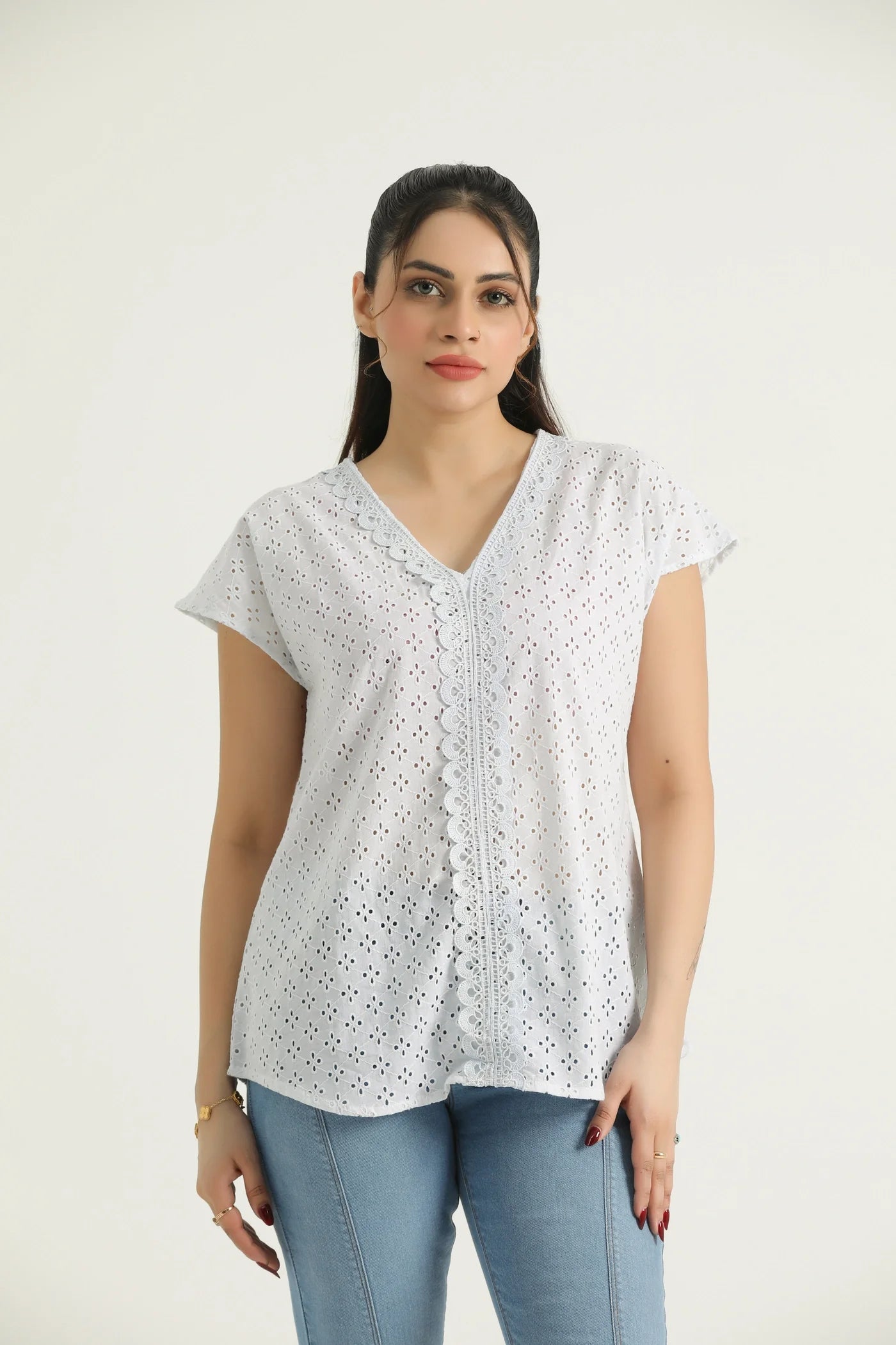 Luxe Chikan Top