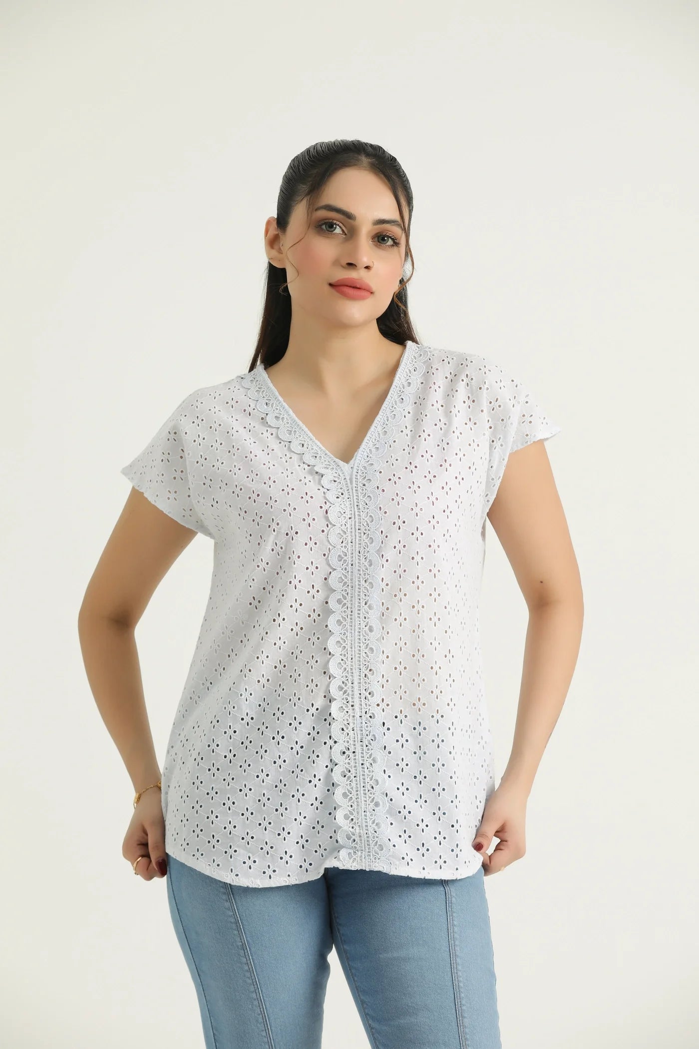 Luxe Chikan Top