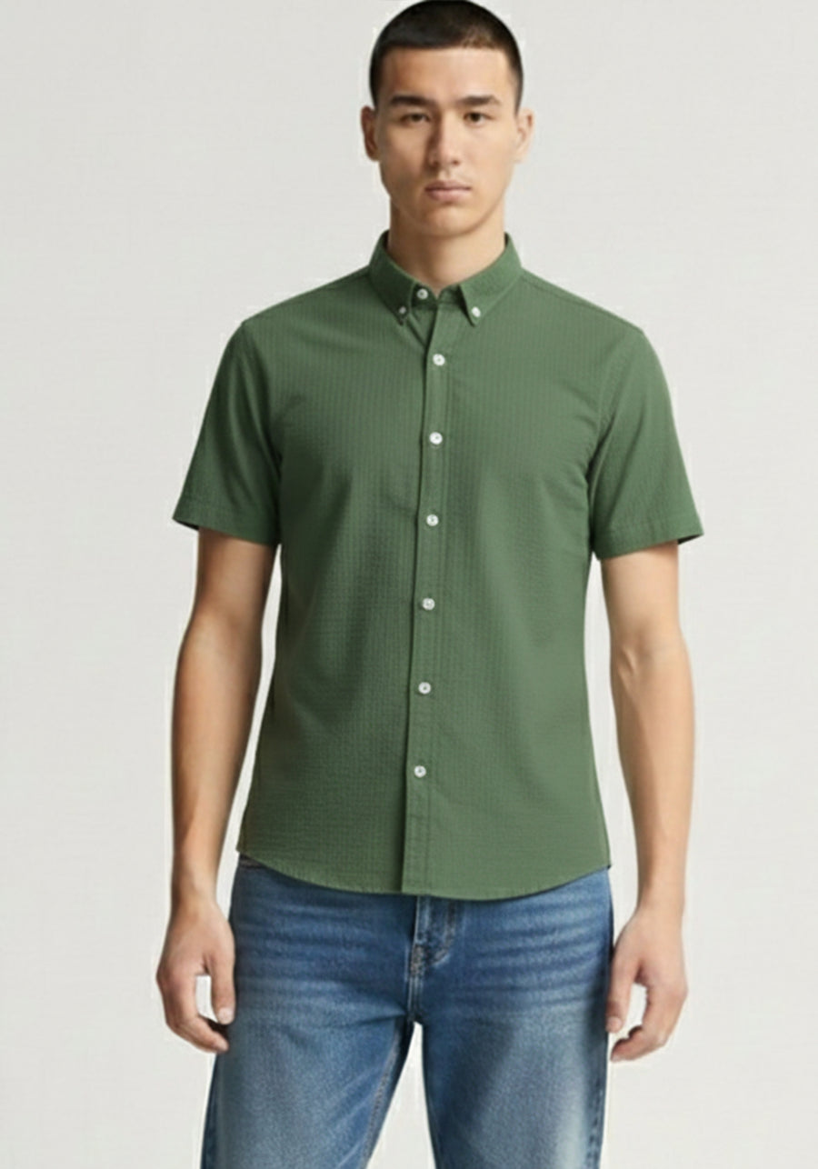 The Solid Standard Shirt