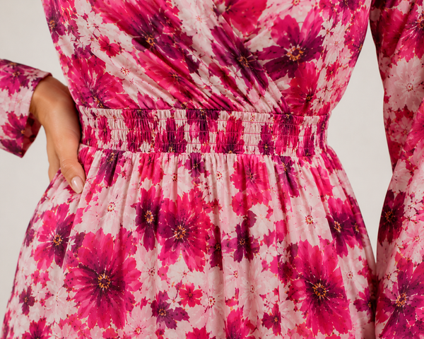Elasticated waist detail