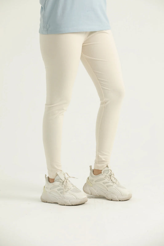 Everyday Flex Half White Leggings