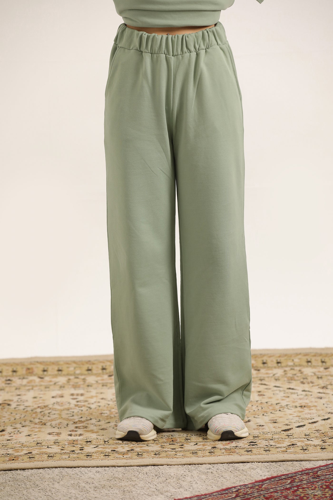 SAGE GREEN FLARED TROUSER WITH SIDE POCKETS