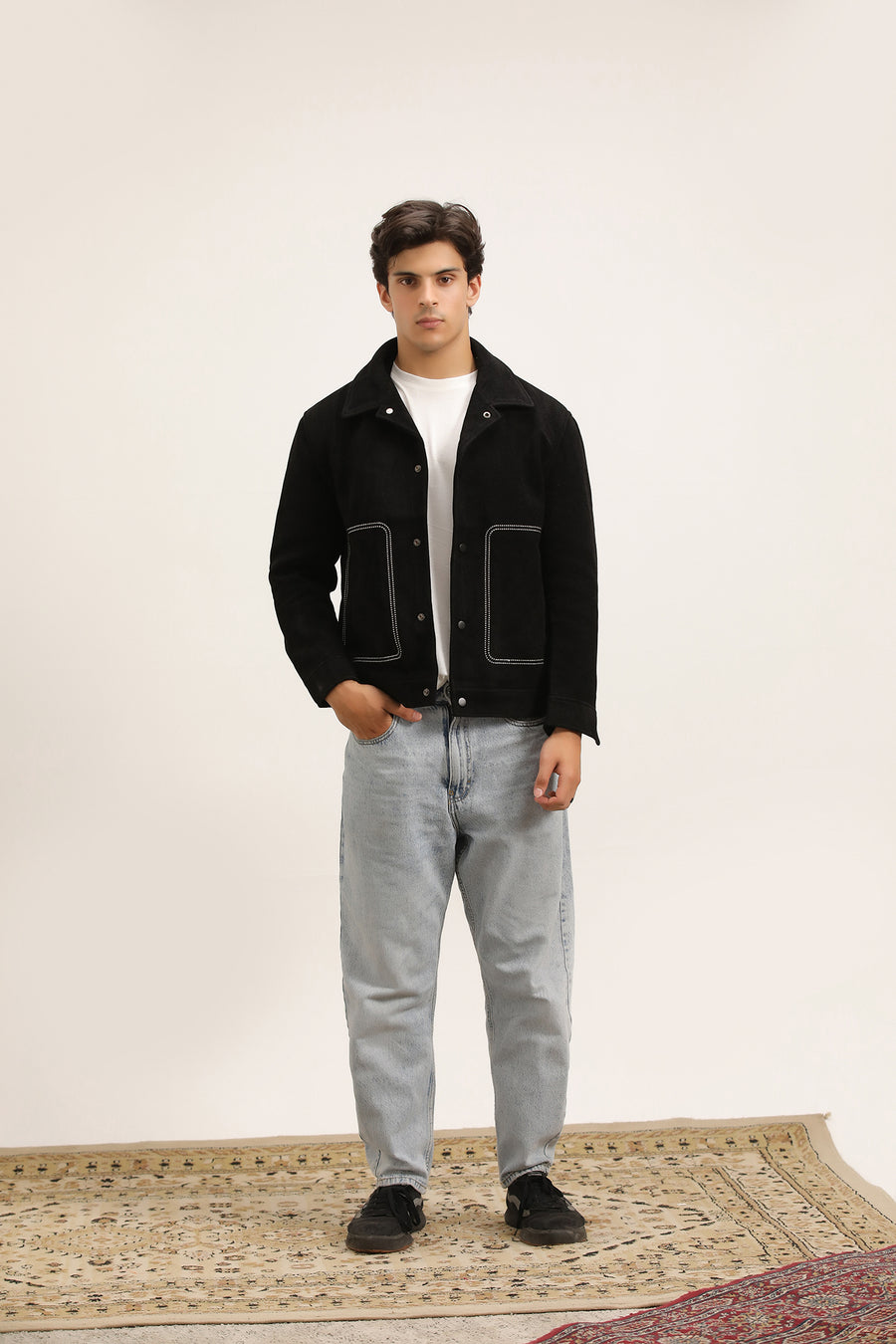 BLACK SHACKET WITH COLLAR