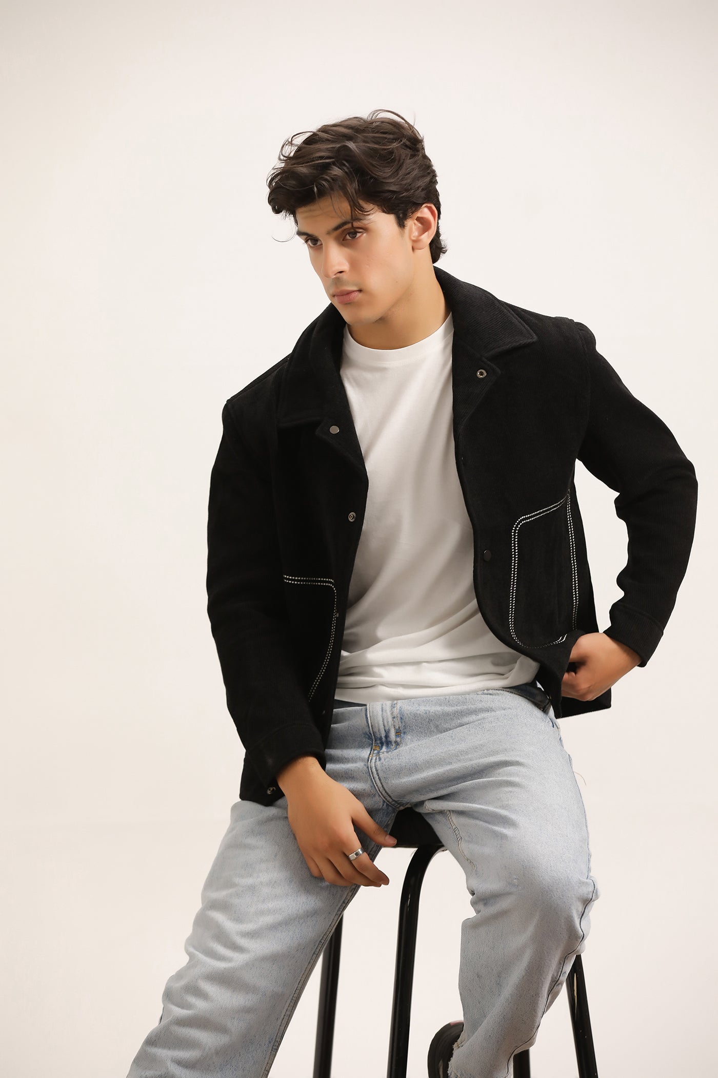 BLACK SHACKET WITH COLLAR