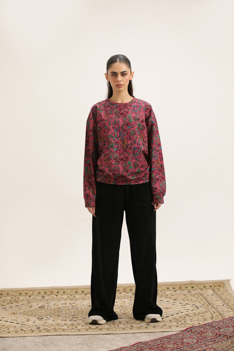 FLORAL SWEATSHIRT & BLACK TROUSER