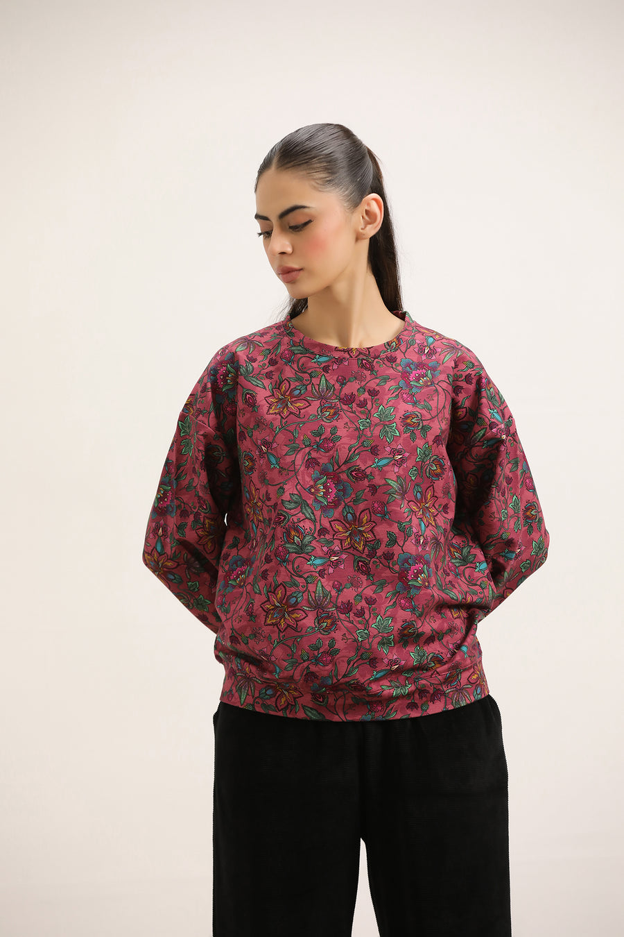 FLORAL SWEATSHIRT & BLACK TROUSER