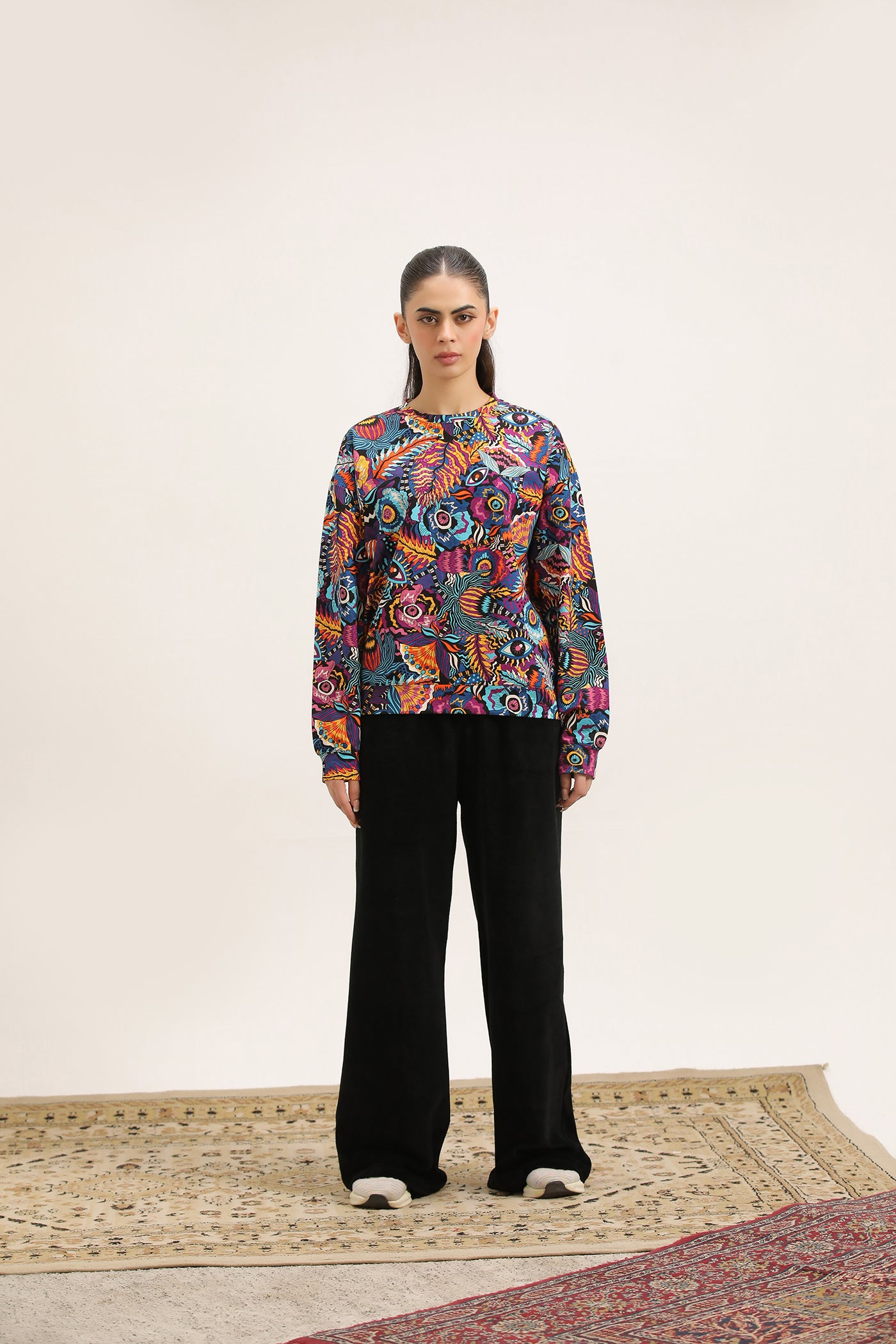 ABSTRACT MULTI-PRINT SWEATSHIRT