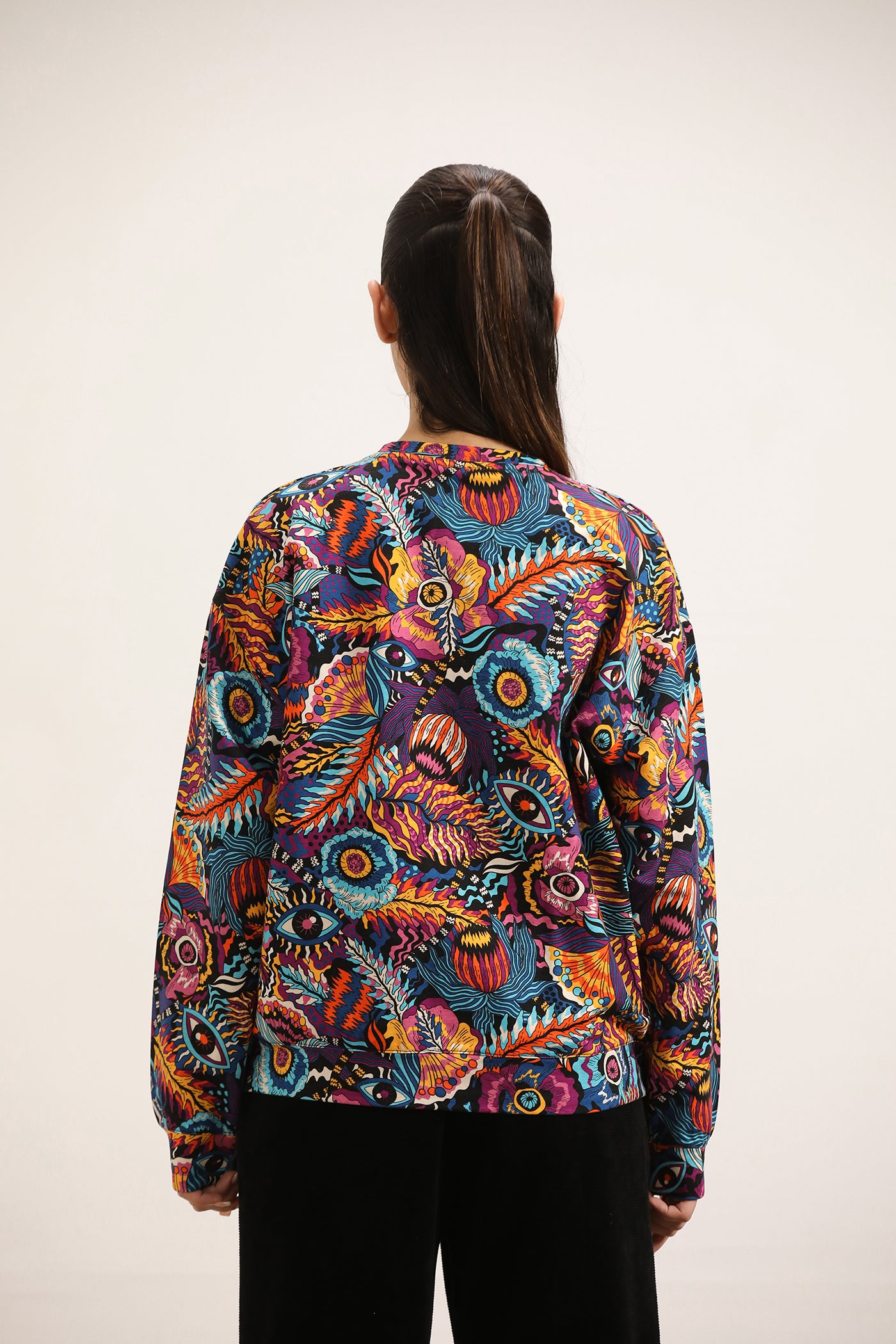 ABSTRACT MULTI-PRINT SWEATSHIRT